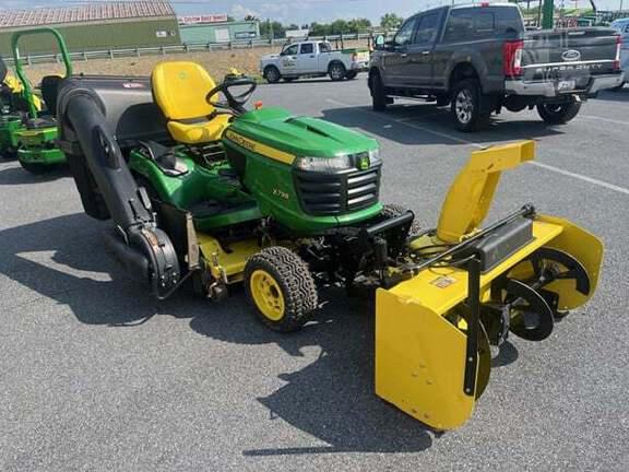 Image of John Deere X738 Image 1