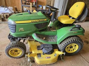 2019 John Deere X739 Image