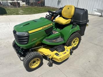 Main image John Deere X739