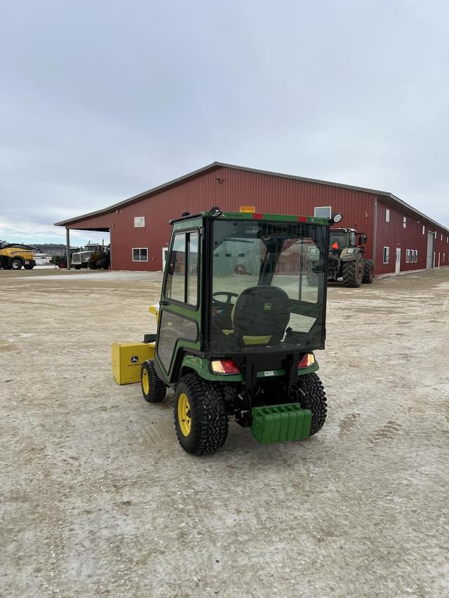 Image of John Deere X739 equipment image 3
