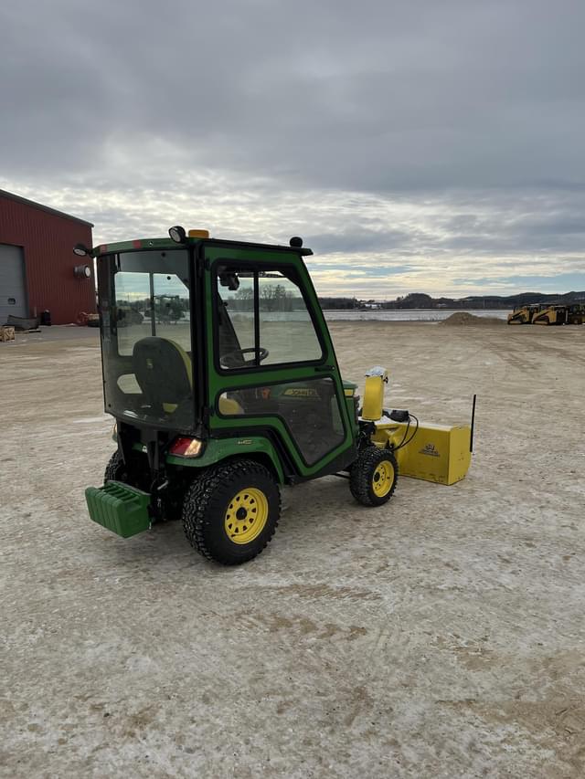 Image of John Deere X739 equipment image 2