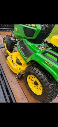 Image of John Deere X739 equipment image 2