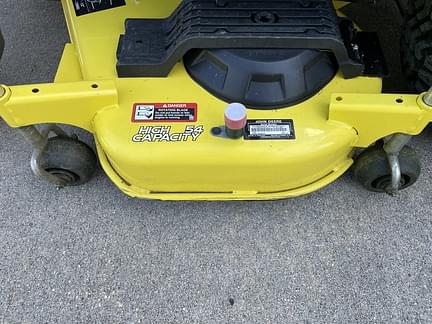 Image of John Deere X739 equipment image 2