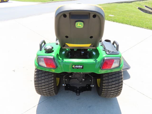 Image of John Deere X750 equipment image 4