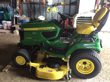 Main image John Deere X750