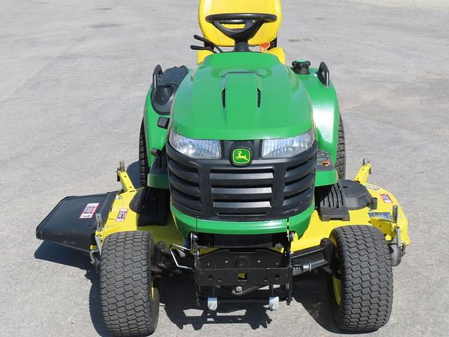 Image of John Deere X750 equipment image 2
