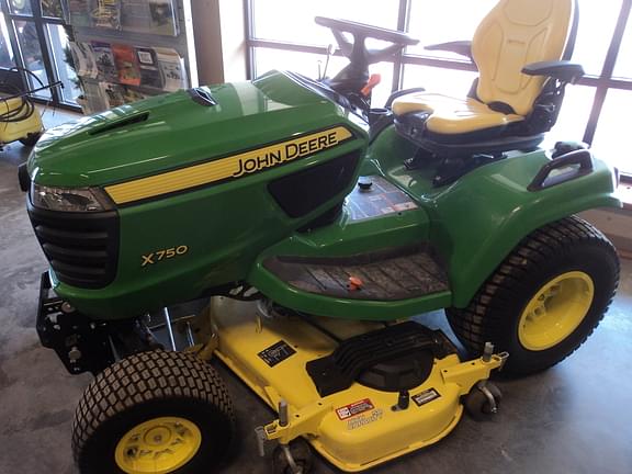 Image of John Deere X750 Primary image