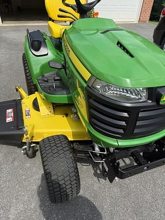 Image of John Deere X750 equipment image 2