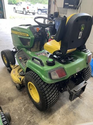 Image of John Deere X750 equipment image 2