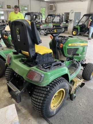 Image of John Deere X750 equipment image 3