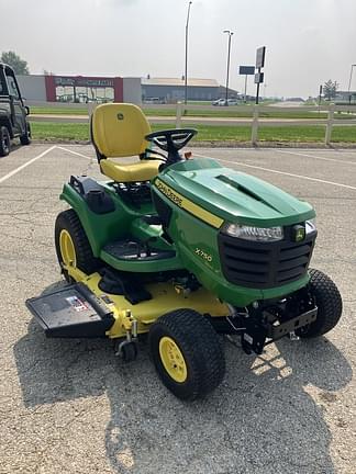 Image of John Deere X750 equipment image 3