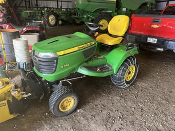 Main image John Deere X754