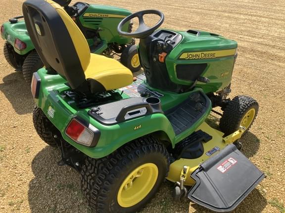 Image of John Deere X758 equipment image 2