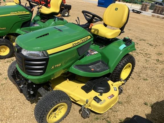 Image of John Deere X758 Primary image