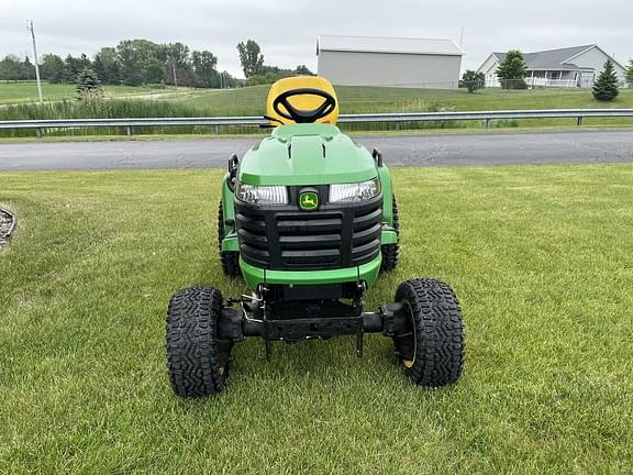 Image of John Deere X758 equipment image 2