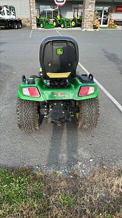 Image of John Deere X758 equipment image 3