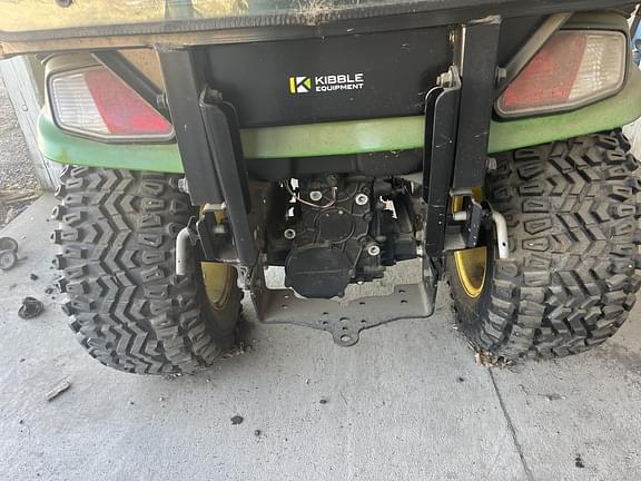 Image of John Deere X758 equipment image 4