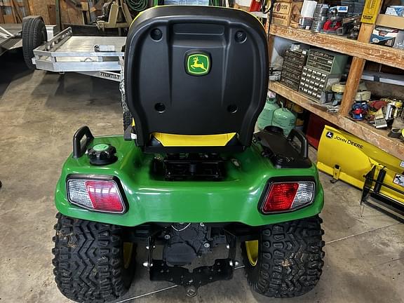 Image of John Deere X758 equipment image 2