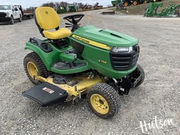 Main image John Deere X758