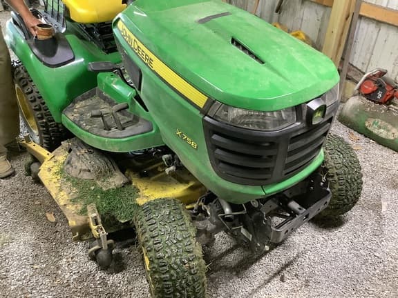 Image of John Deere X758 Primary image