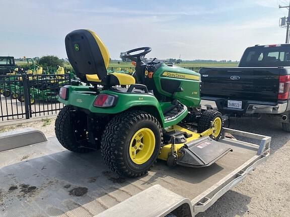 Image of John Deere X758 equipment image 4