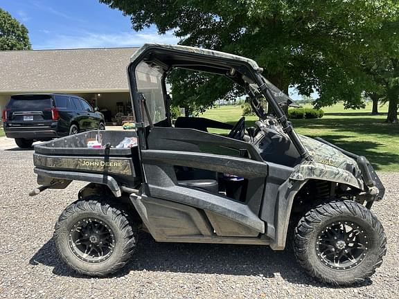 Image of John Deere XUV 590M equipment image 2