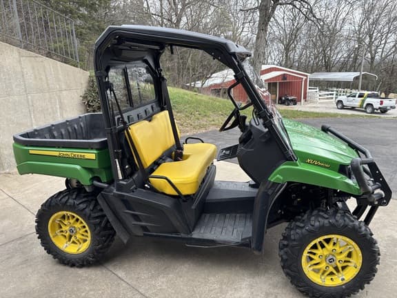 Image of John Deere XUV 590M equipment image 3
