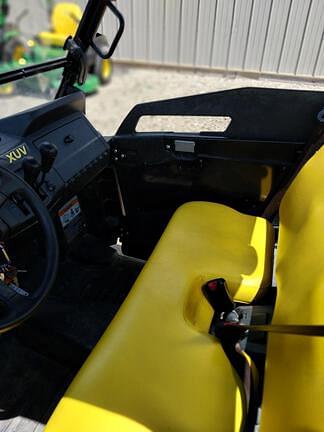 Image of John Deere XUV 590M equipment image 4