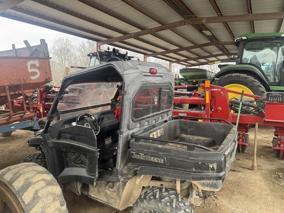 Image of John Deere XUV 590M equipment image 2