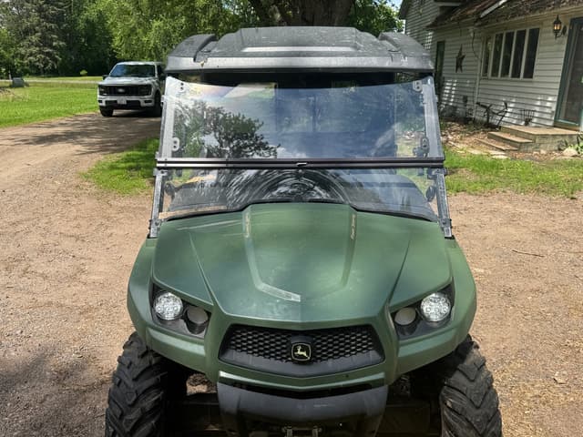 Image of John Deere XUV 590M equipment image 3