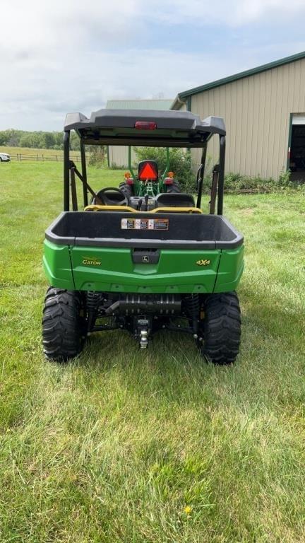 Image of John Deere XUV 590M equipment image 4