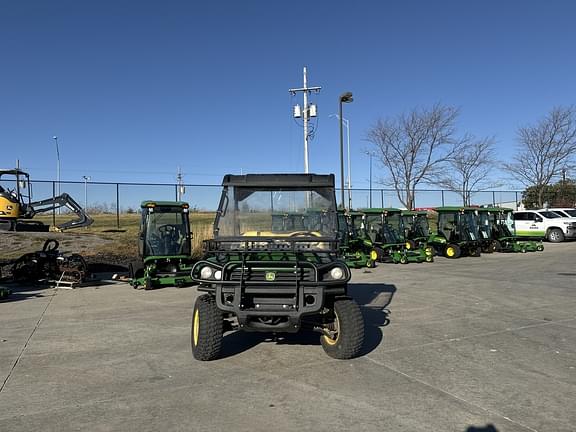 Image of John Deere XUV 825E equipment image 1