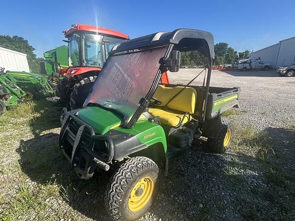 Image of John Deere XUV 825E Primary image