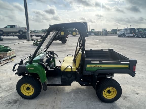 Image of John Deere XUV 825E Primary image