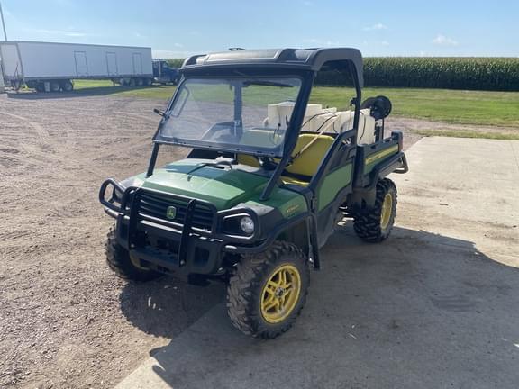 Image of John Deere XUV 825M equipment image 1