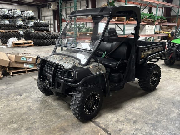 2019 John Deere XUV 825M Equipment Image0