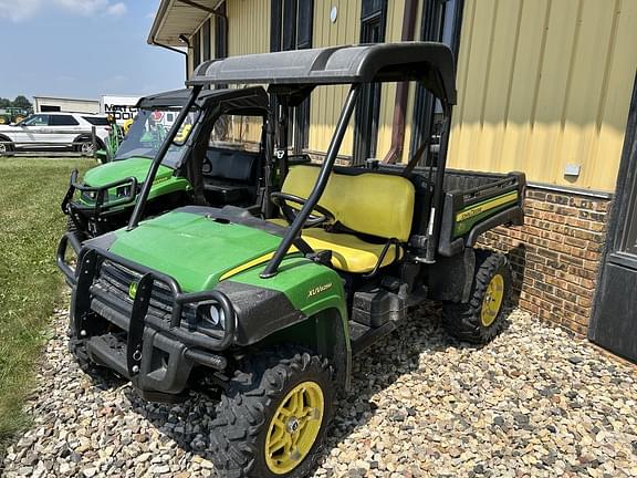 Image of John Deere XUV 825M Primary image