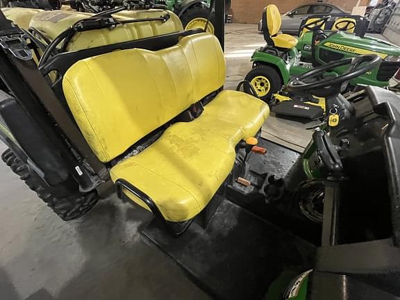 Image of John Deere XUV 825M equipment image 4