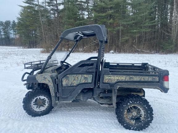 Image of John Deere XUV 825M equipment image 2