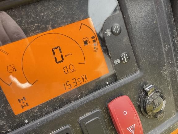 Image of John Deere XUV 825M equipment image 4