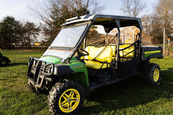 2019 John Deere XUV 825M S4 Equipment Image0
