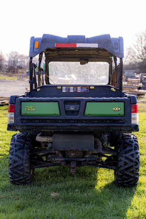 Image of John Deere XUV 825M S4 equipment image 1
