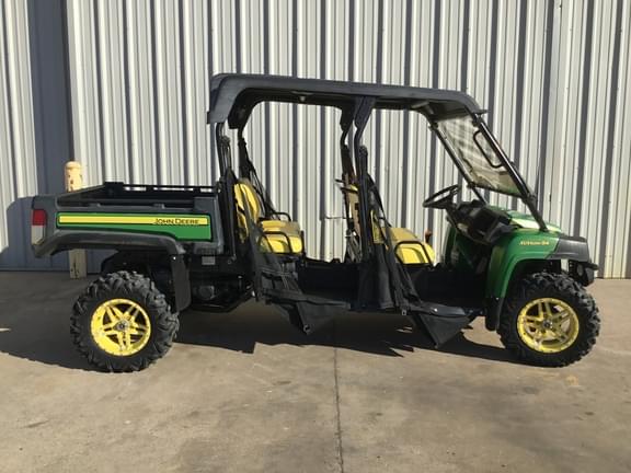 Image of John Deere XUV 825M S4 equipment image 1