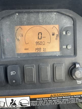 Image of John Deere XUV 825M equipment image 2