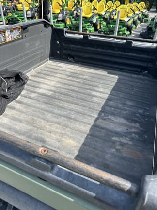 Image of John Deere XUV 825M equipment image 4