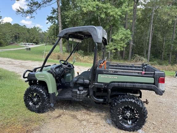 Image of John Deere XUV 825M Primary image
