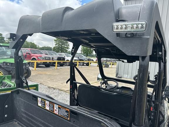 Image of John Deere XUV 825M S4 equipment image 4