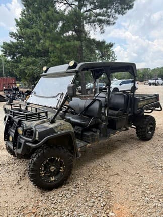 Image of John Deere XUV 825M S4 equipment image 3