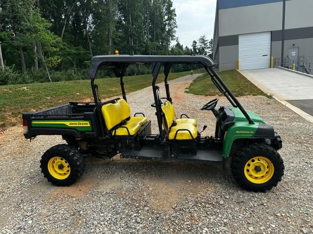 Image of John Deere XUV 825M S4 equipment image 2