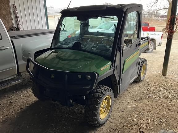 Image of John Deere XUV 835M Primary image